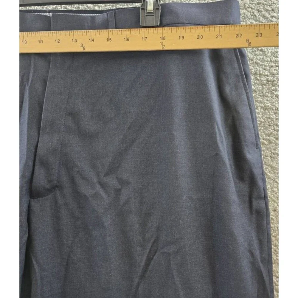 Haggar classic fit